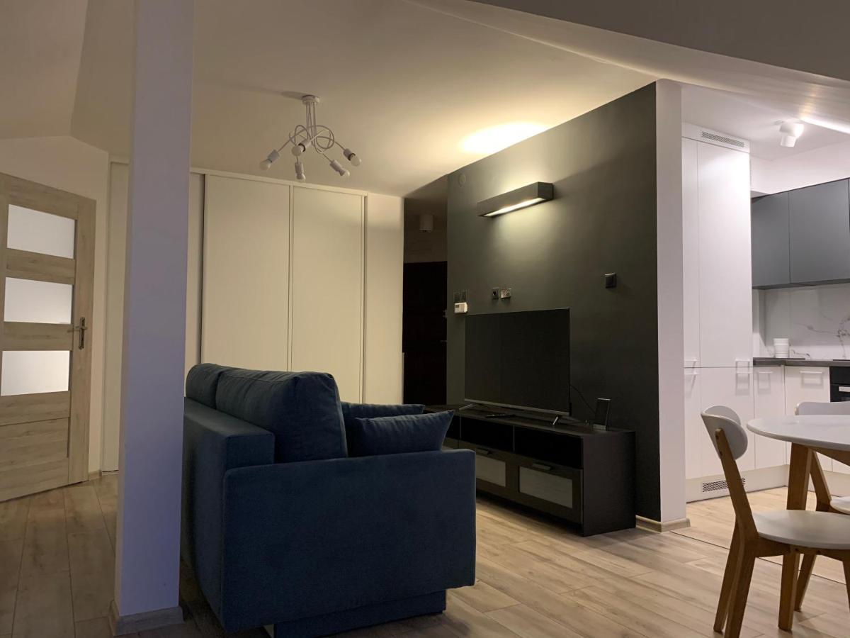 오스토프 빌코폴스키 Apartament Pod Gwiazdami 아파트 외부 사진