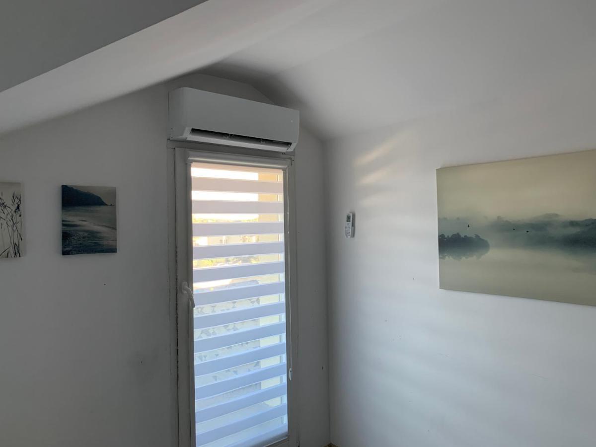 오스토프 빌코폴스키 Apartament Pod Gwiazdami 아파트 외부 사진